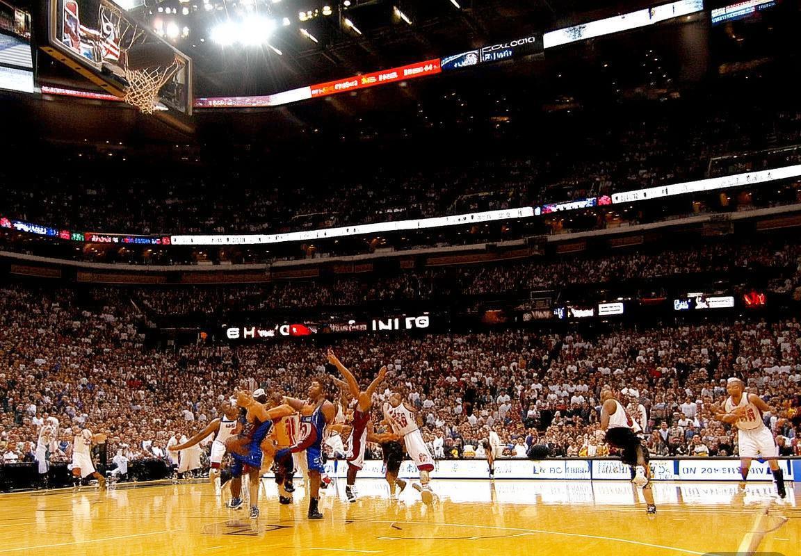 2005年NBA东决：热火活塞巅峰对决回顾与传奇瞬间(图1)